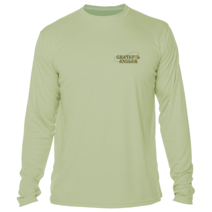 A Grateful Angler Mountain Fishing UV Shirt with a logo on it.